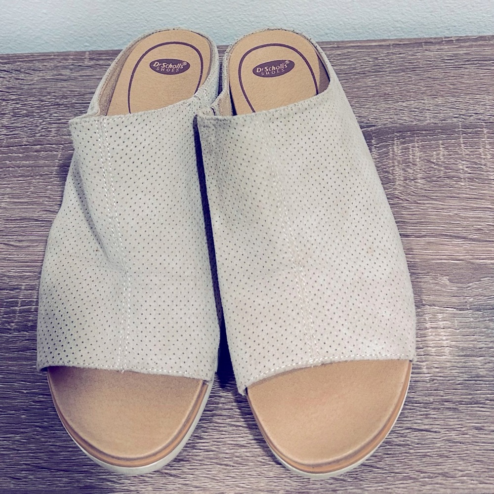 EUC DR. SCHOLL'S oyster knit wedge sandals (9M)